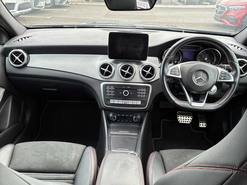 Mercedes-Benz GLA Class Amg Line White #8