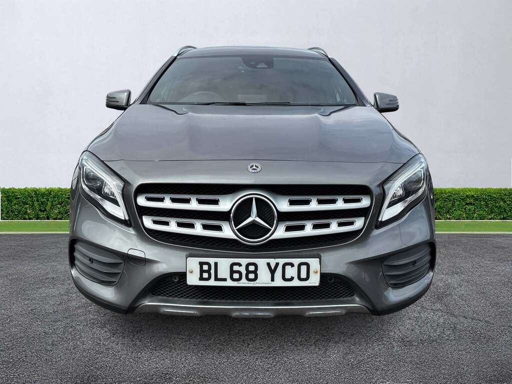 Mercedes-Benz GLA Class Gla 200 Amg Line Premium #5