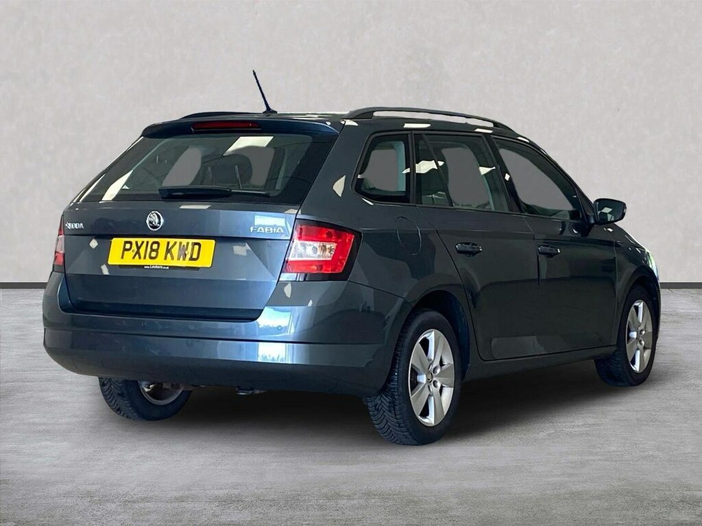 Skoda Fabia Hatch Se 1.0 Tsi 110 Ps Dsg Blue #18