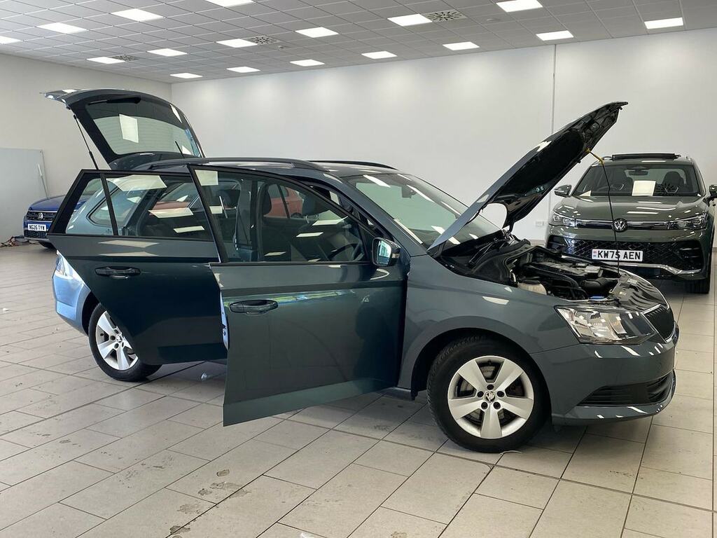 Skoda Fabia Hatch Se 1.0 Tsi 110 Ps Dsg Blue #40
