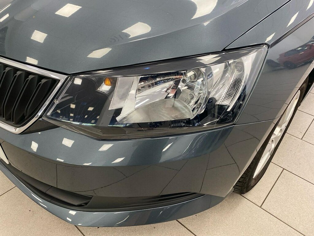 Skoda Fabia Hatch Se 1.0 Tsi 110 Ps Dsg Blue #34