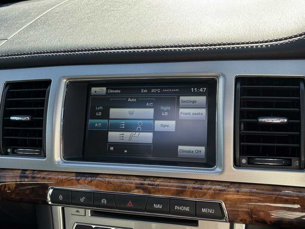 Jaguar XF D Premium Luxury Blue #35