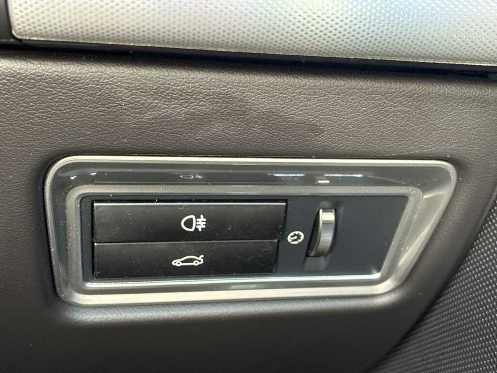 Jaguar XF D Premium Luxury Blue #32