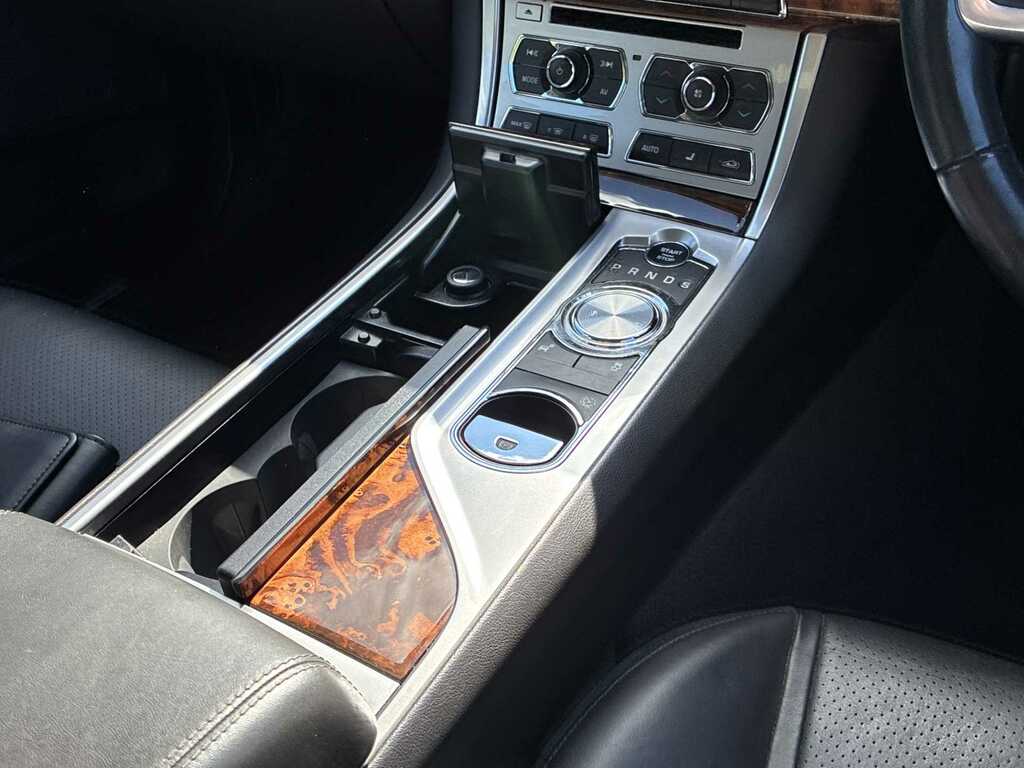 Jaguar XF D Premium Luxury Blue #12