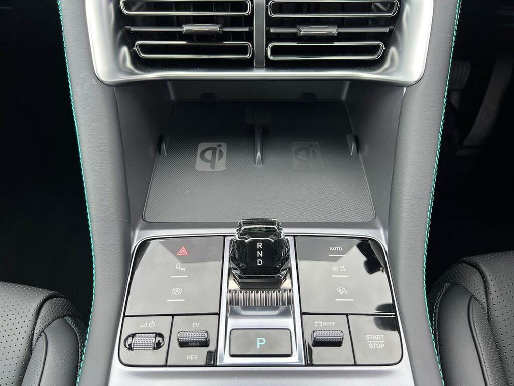 Byd Seal U 1.5T Dm-i Awd Design Black #13