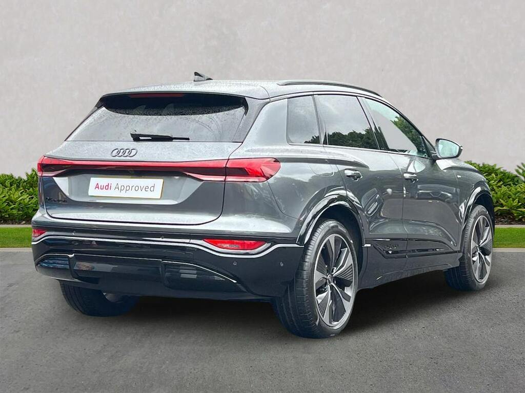 Audi Q6 E-Tron Q6 Suv Edition 1 E-tron Quattro 285,00 Kw Black #18