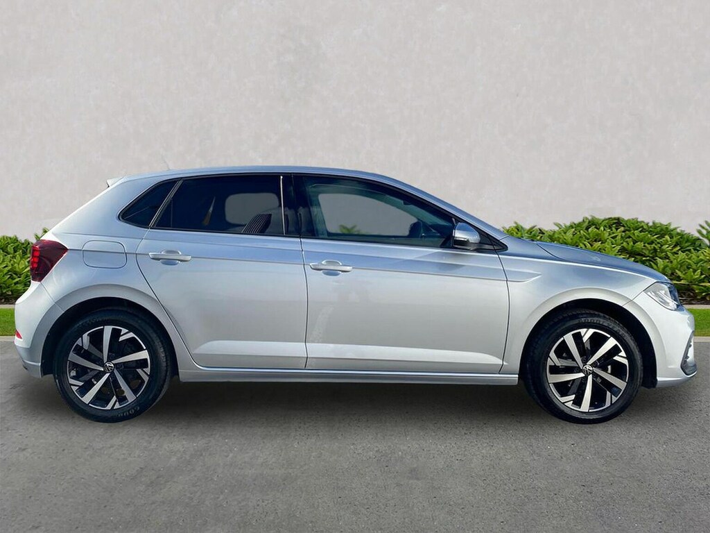 Volkswagen Polo Match White #3