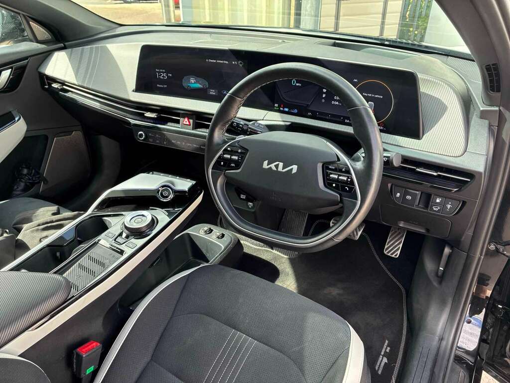 Kia EV6 77.4Kwh Gt-line Hatchback 225 B White #13
