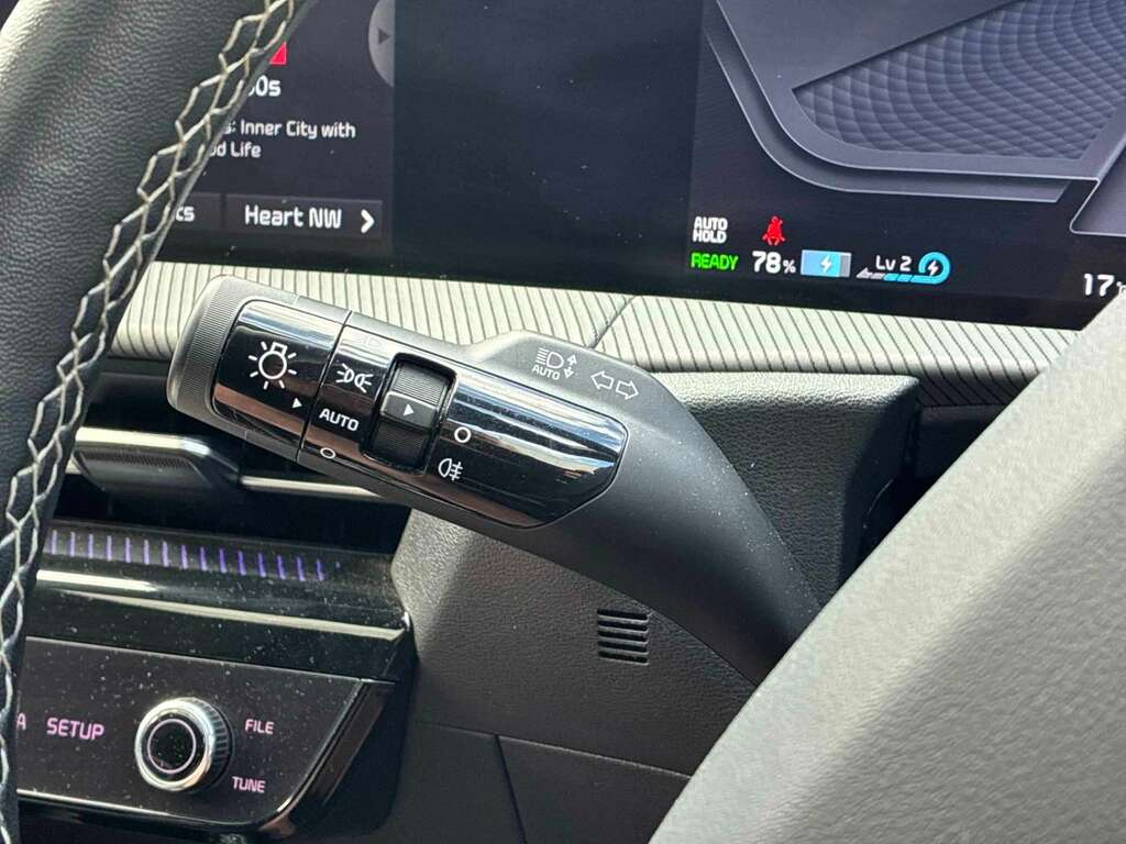 Kia EV6 77.4Kwh Gt-line Hatchback 225 B White #25