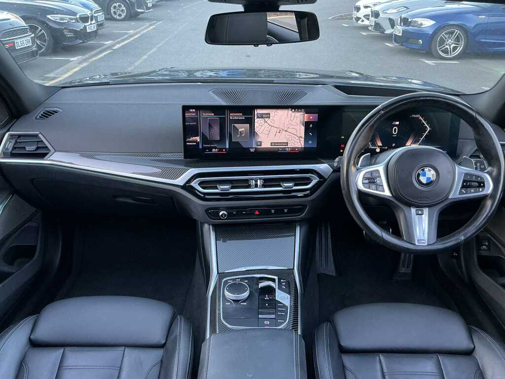 BMW 3 Series Saloon Blue #8