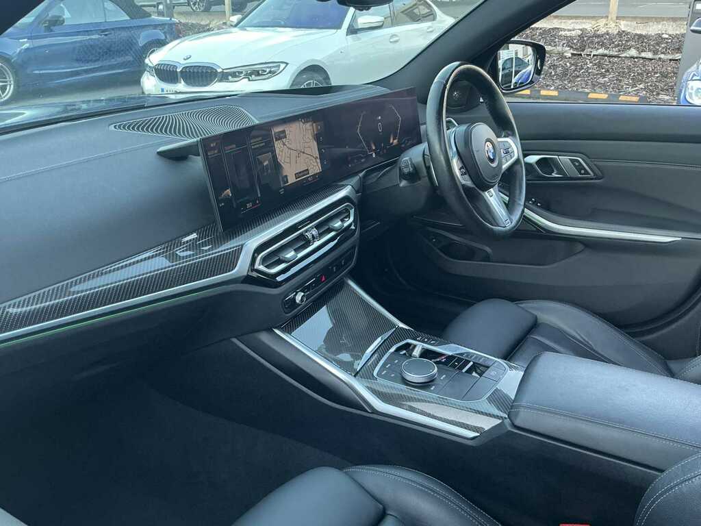 BMW 3 Series Saloon Blue #7