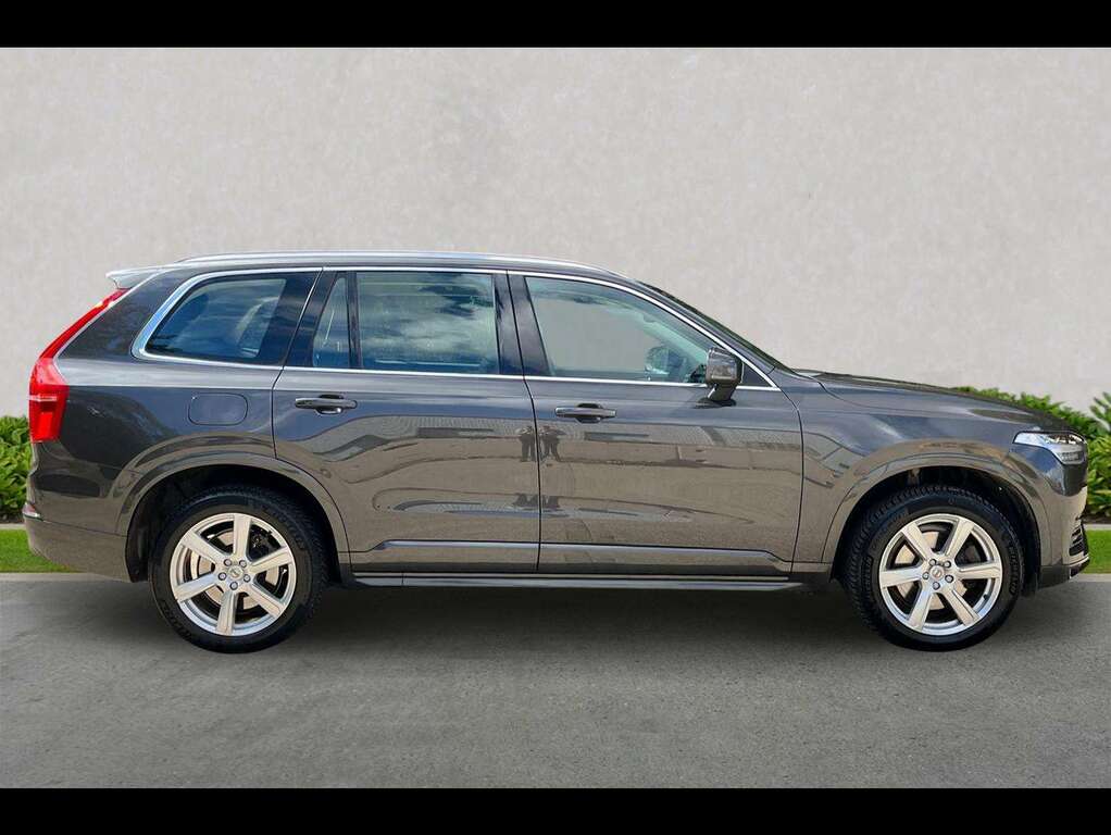 Volvo XC90 2.0 B5p 250 Core Awd Geartronic #3
