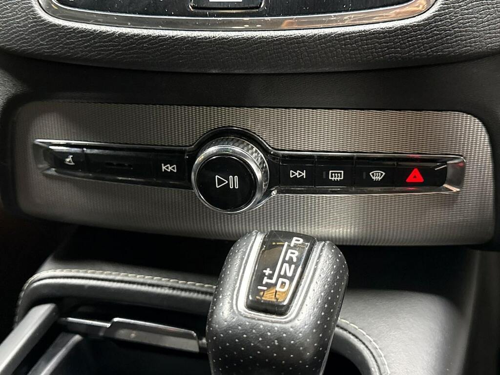 Volvo XC90 Xc90 R-design Pro D5 Powerpulse Awd White #21