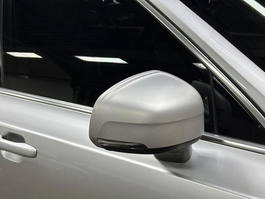 Volvo XC90 Xc90 R-design Pro D5 Powerpulse Awd White #29
