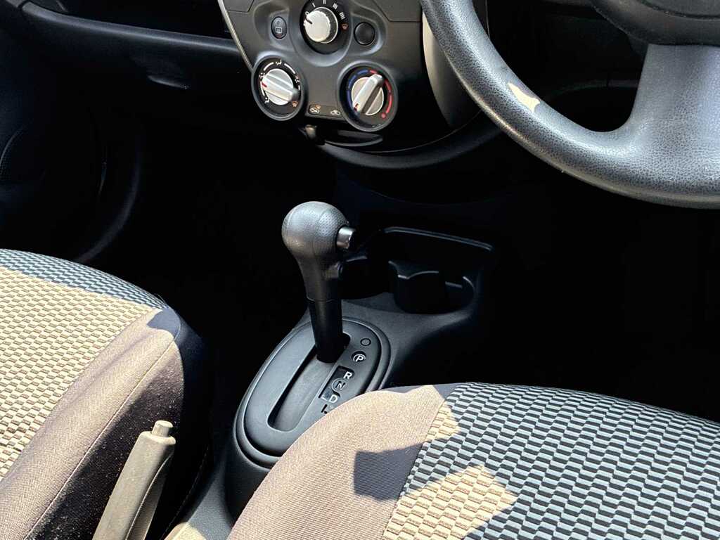 Nissan Micra Hatchback 1.2 Visia 201515 Blue #12