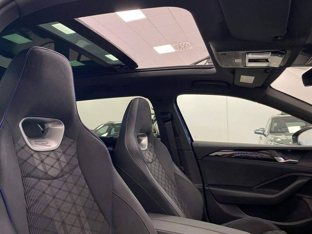 Volkswagen Passat 1.5 Tsi Ehybrid Elegance Dsg Black #30