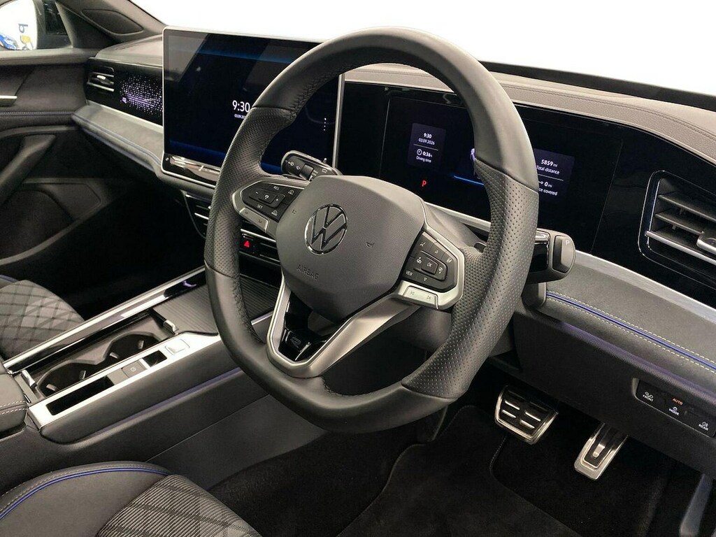 Volkswagen Passat 1.5 Tsi Ehybrid Elegance Dsg Black #15