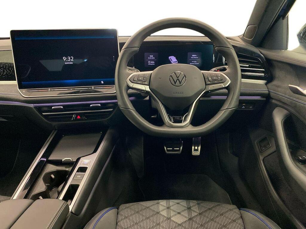 Volkswagen Passat 1.5 Tsi Ehybrid Elegance Dsg Black #9