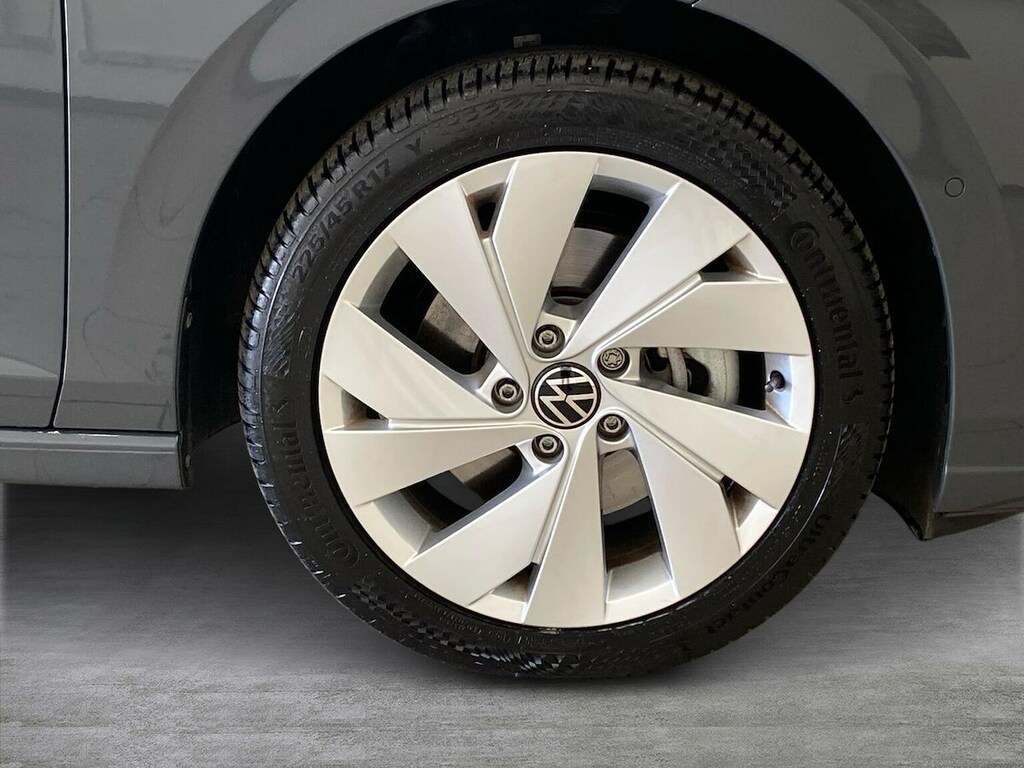 Volkswagen e-Golf 1.5 Tsi Ehybrid 19.7Kwh Match Hatchback #6