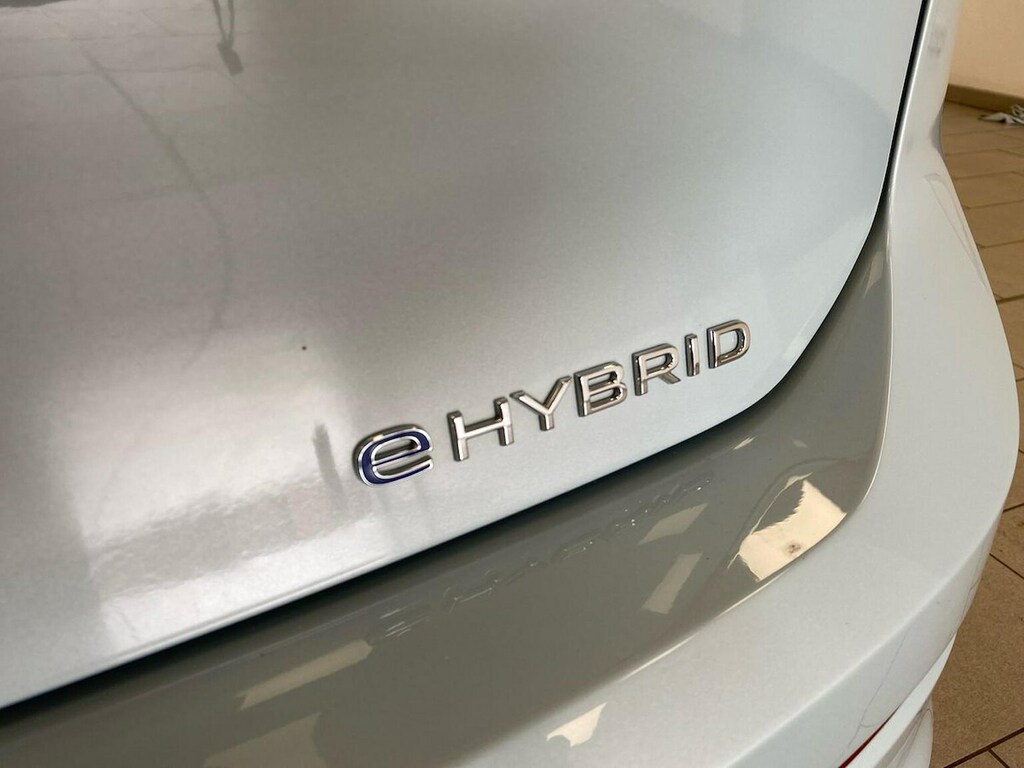 Volkswagen e-Golf 1.5 Tsi Ehybrid 19.7Kwh Style Hatchback Black #31
