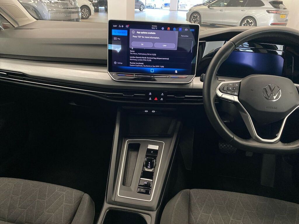 Volkswagen e-Golf 1.5 Tsi Ehybrid 19.7Kwh Style Hatchback Black #13