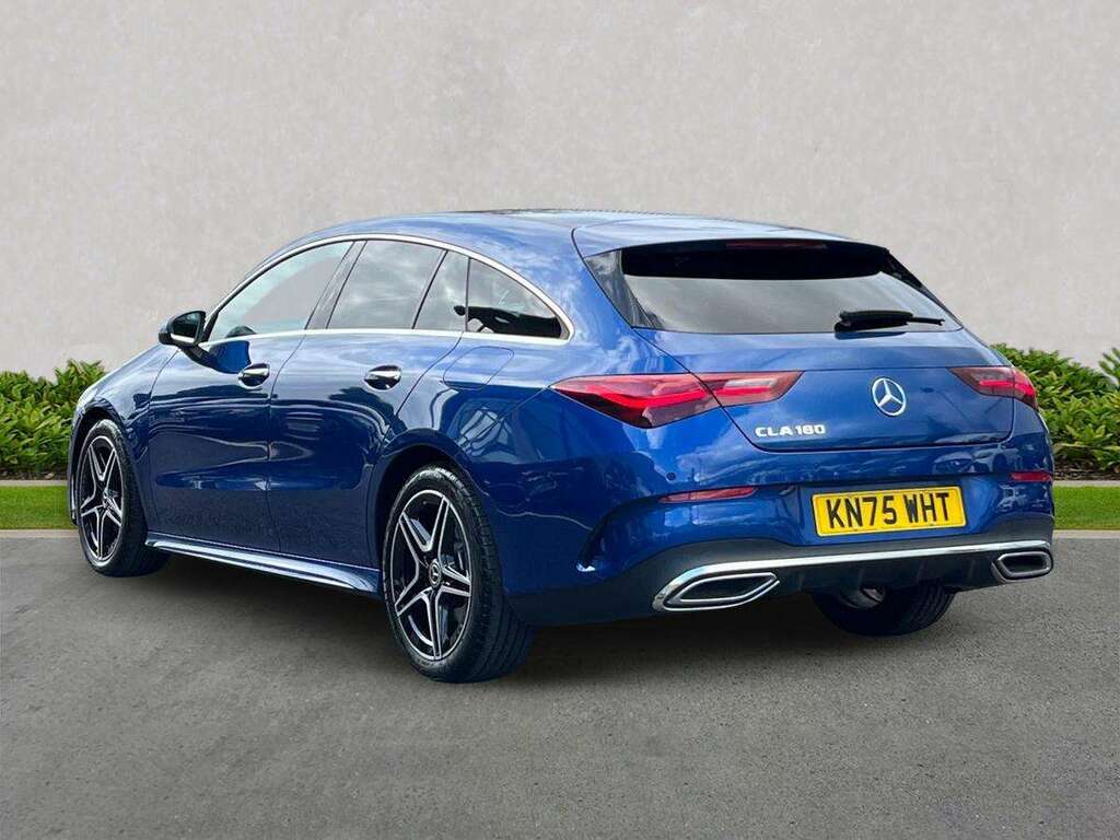 Mercedes-Benz CLA Class Cla 180 Amg Line Executive Tip #2