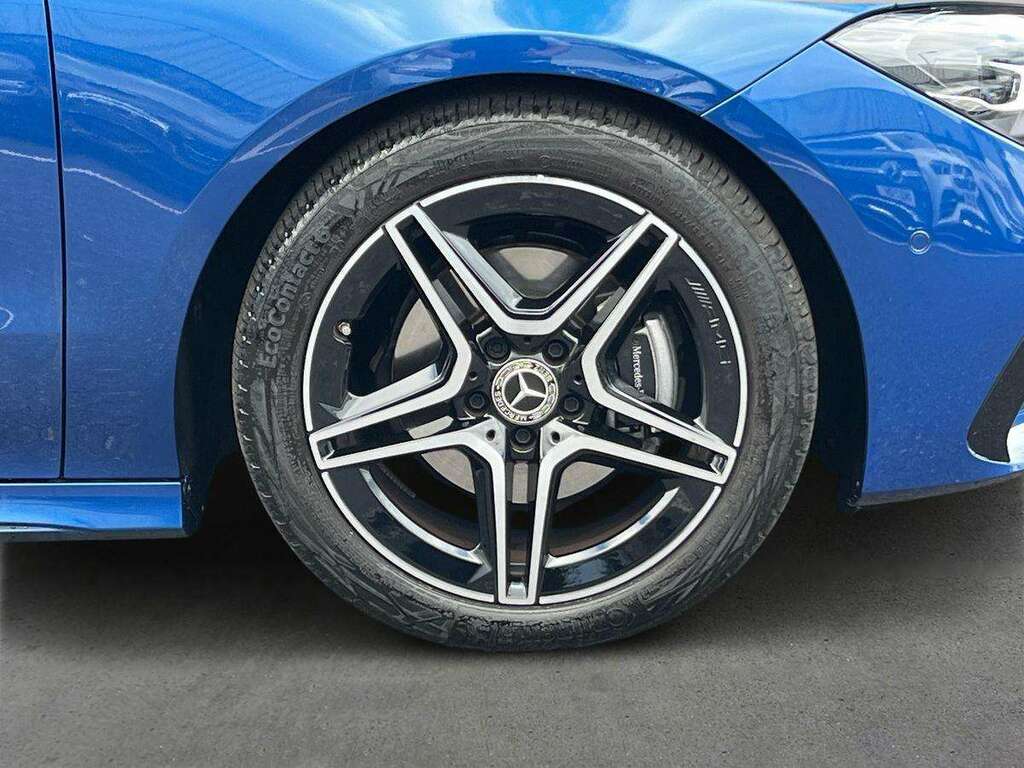 Mercedes-Benz CLA Class Cla 180 Amg Line Executive Tip #6