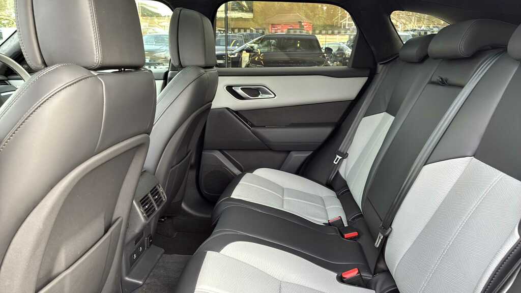 Land Rover Range Rover Velar 2.0 P400e Revised #4