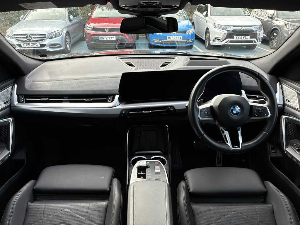 BMW iX2 150Kw Edrive20 M Sport 65Kwh Tech Red #8