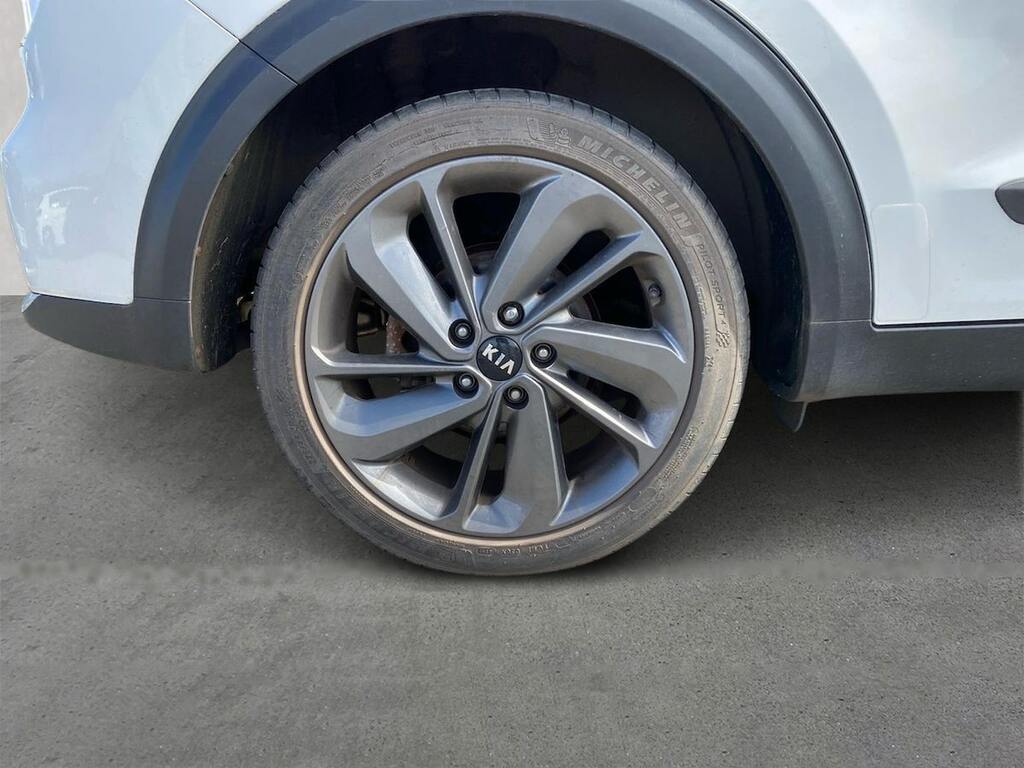 Kia Niro 1.6 Gdi Hybrid 3 Dct White #6