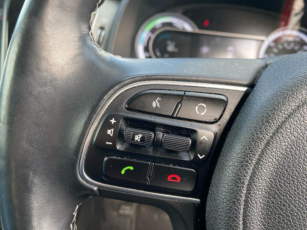 Kia Niro 1.6 Gdi Hybrid 4 Dct White #25