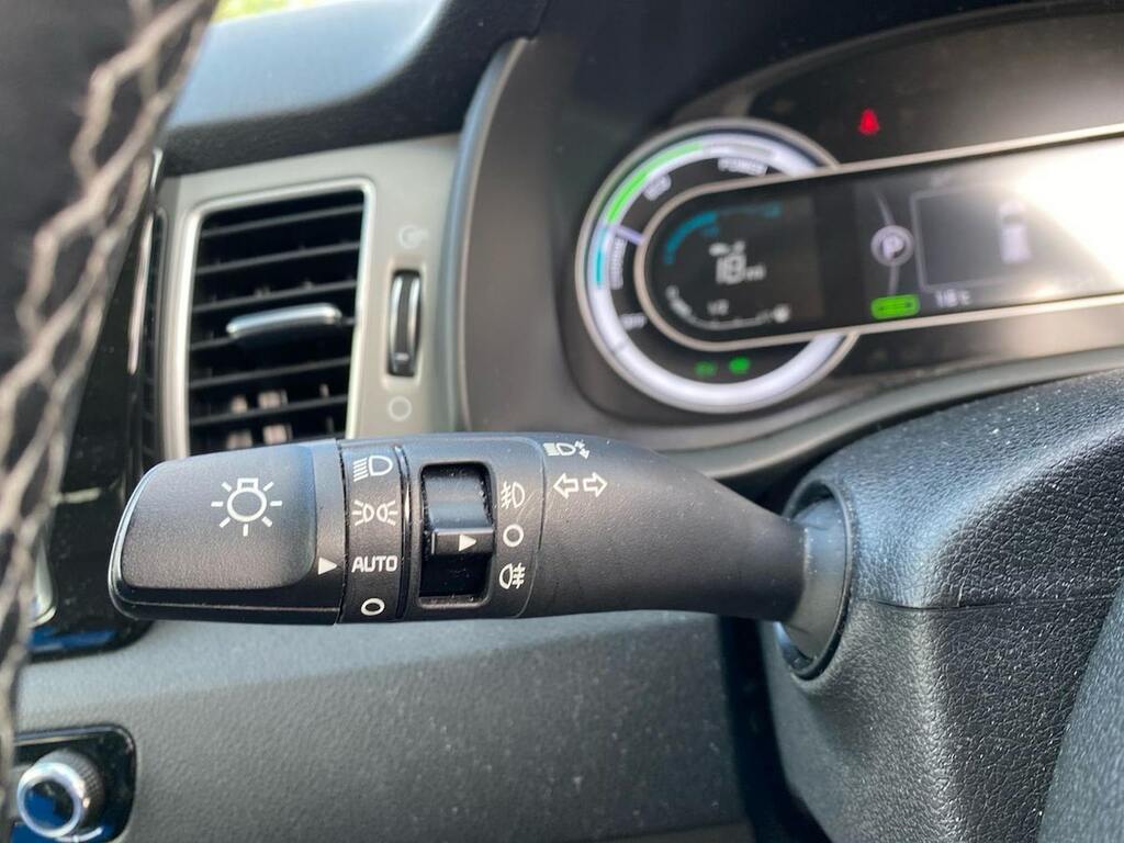 Kia Niro 1.6 Gdi Hybrid 4 Dct White #27