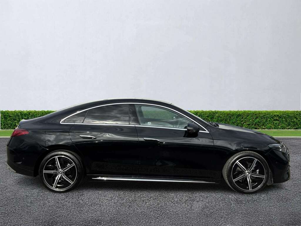 Mercedes-Benz CLA Class Cla 200 Amg Line Executive #3