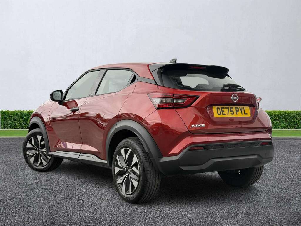 Nissan Juke 1.0 Dig-t Acenta Premium Suv Dct E White #2