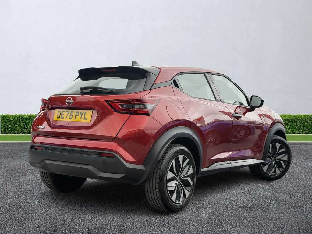Nissan Juke 1.0 Dig-t Acenta Premium Suv Dct E White #17