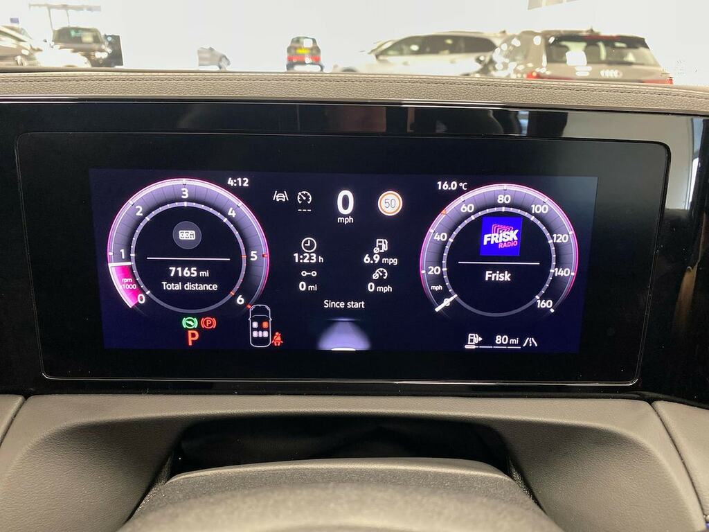 Volkswagen Tiguan Elegance Grey #10