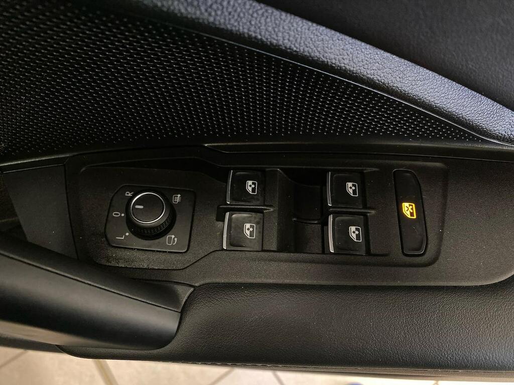 Volkswagen Tiguan Elegance Grey #21