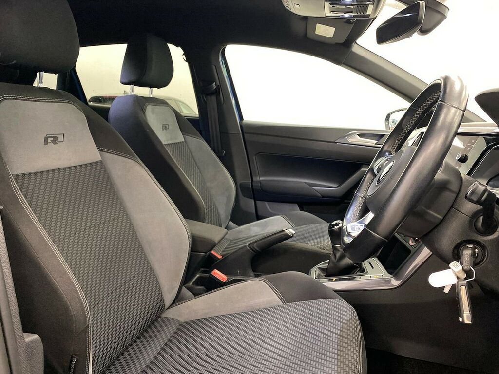 Volkswagen Polo Match Grey #30