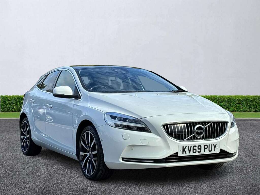Volvo V40 T3 152 Inscription Edition Geartronic White
