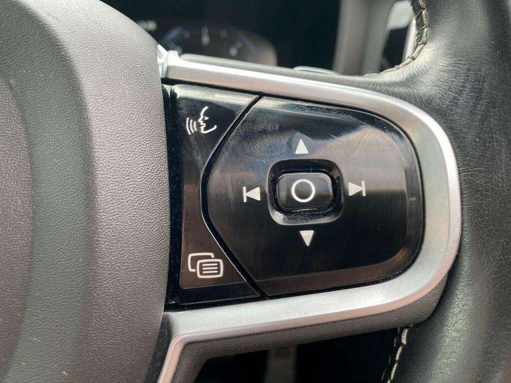Volvo V60 2.0 D4 190 Momentum Grey #26