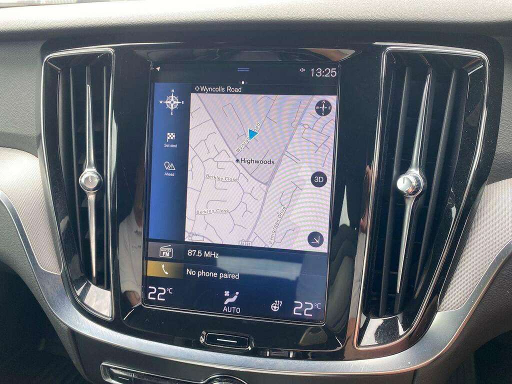 Volvo V60 2.0 D4 190 Momentum Grey #24