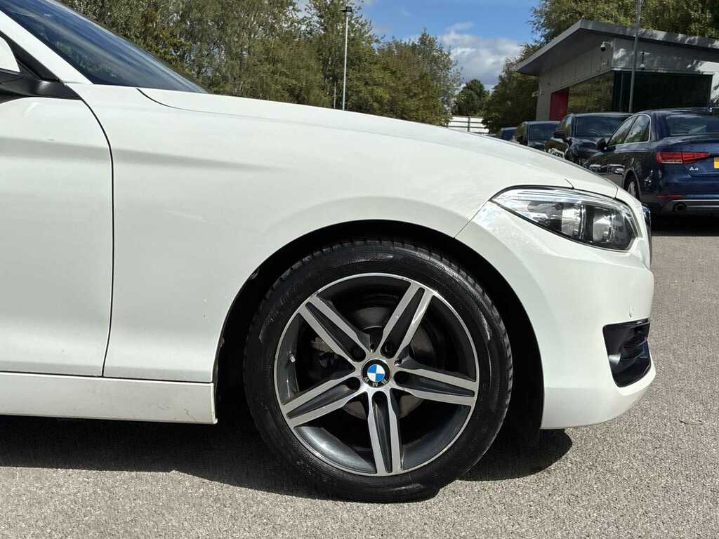 BMW 2 Series 218I Sport Nav White #6