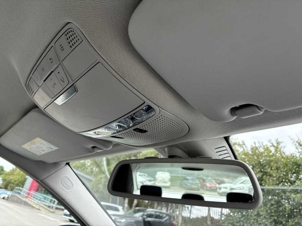 Mercedes-Benz C Class C220 Bluetec Sport White #13