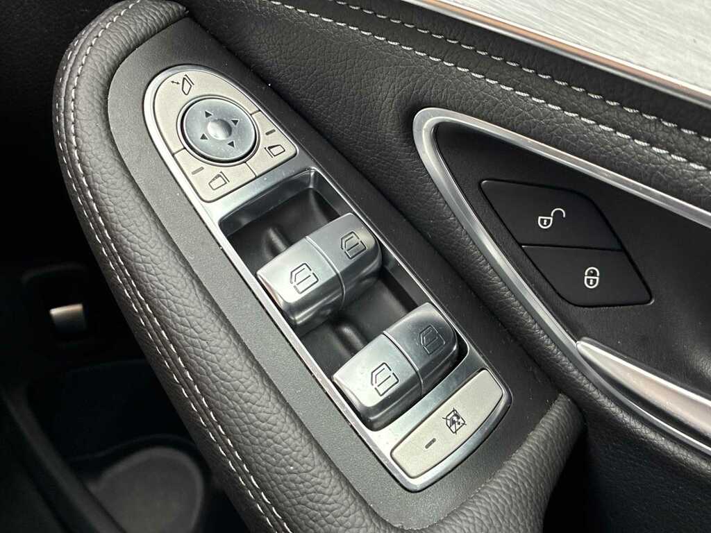 Mercedes-Benz C Class C220 Bluetec Sport White #20