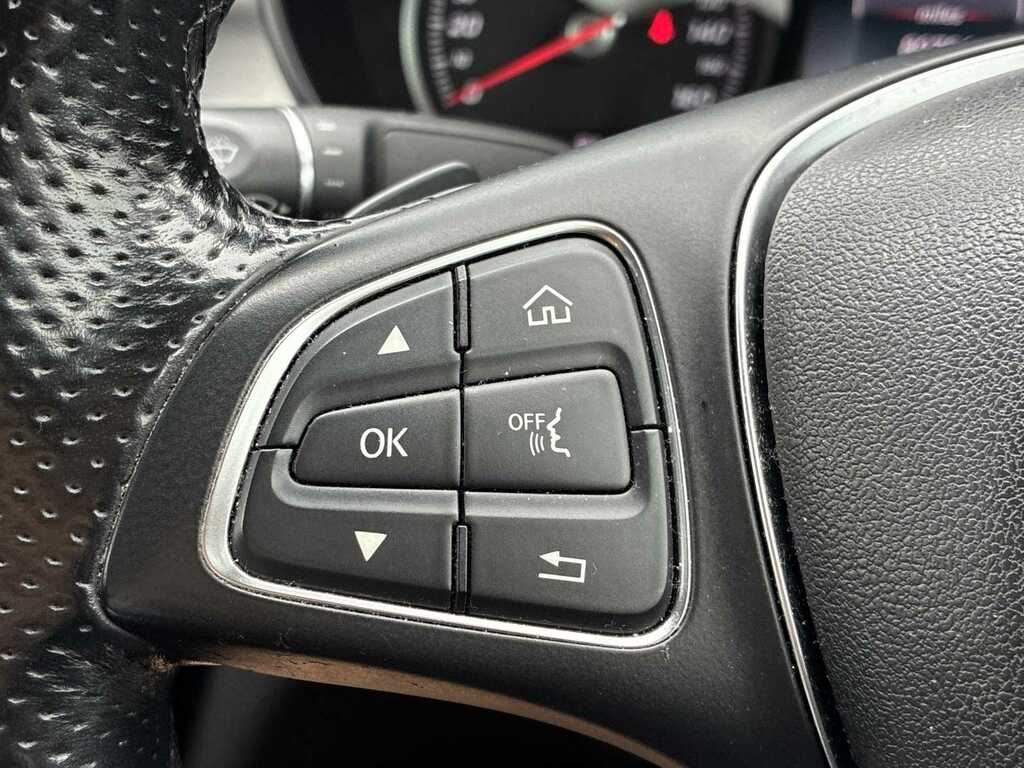 Mercedes-Benz C Class C220 Bluetec Sport White #23