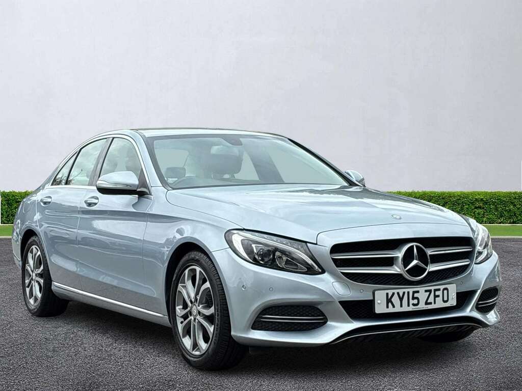 Mercedes-Benz C Class C220 Bluetec Sport White #1