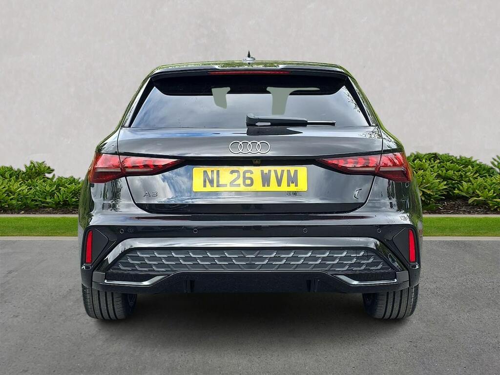 Audi A3 1.5 Tfsi E 204 S Line S Tronic  #4
