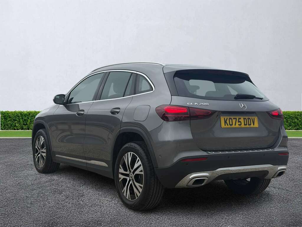 Mercedes-Benz GLA Class Gla 200 Sport Executive  #5