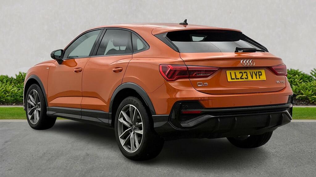 Audi Q3 35 Tfsi Black Edition S Tronic Cs Pack #2