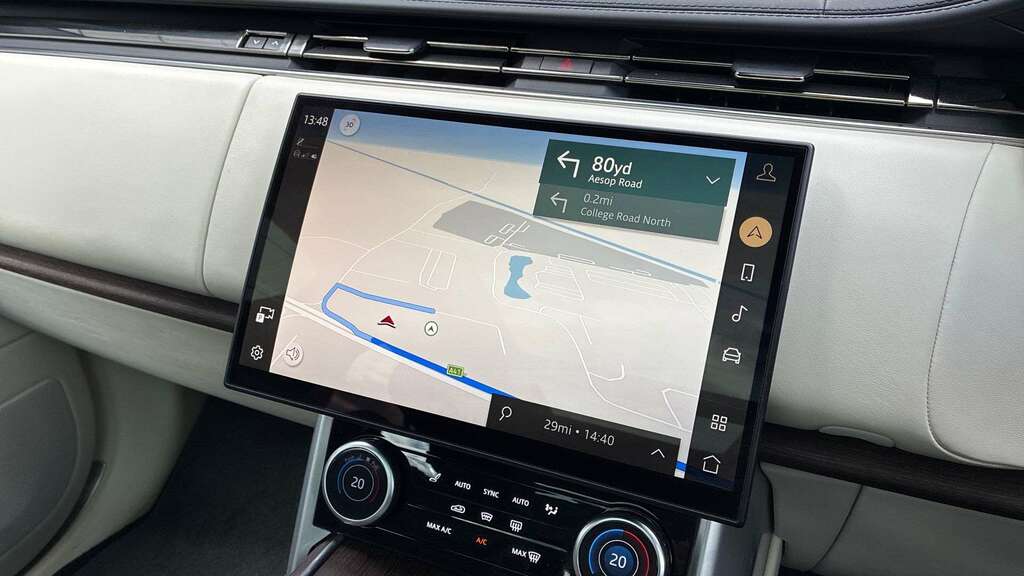 Land Rover Range Rover 3.0 D350 Brown #11